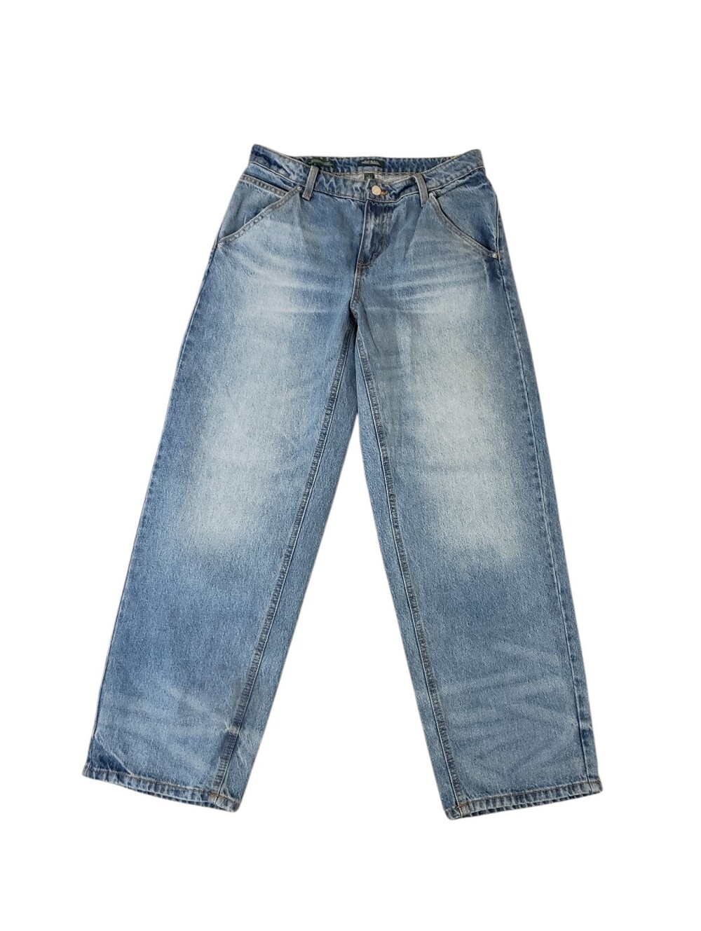wild fable Light Blue Denim Jeans. Size 6. Mid Rise Relaxed Straight.